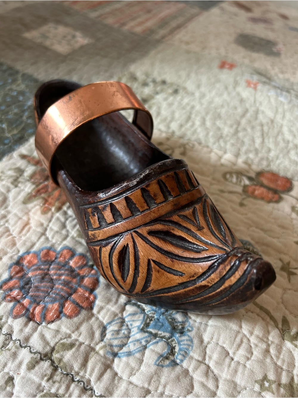 Hand-Carved Brown Wood Dutch Shoe wall pocket